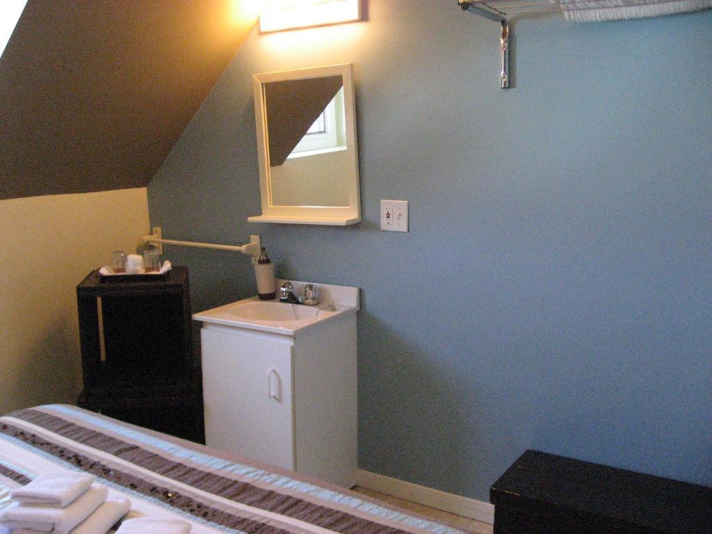 Hotel Le Goéland Tadoussac Habitación foto